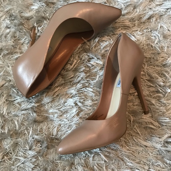 Steve Madden pointed pumps - Picture 3 of 5